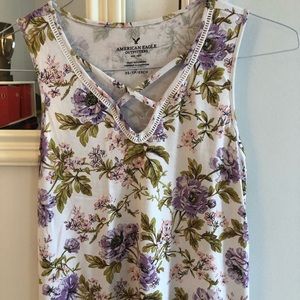 floral tank top